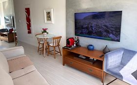 Super Studio com excelente localização, próximo à praia